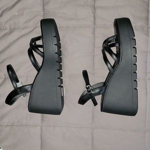 MADDEN GIRL VIBRANT WEDGE SANDAL